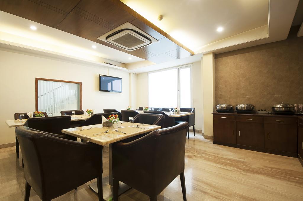 Alpina Hotels & Suites New Delhi Eksteriør bilde