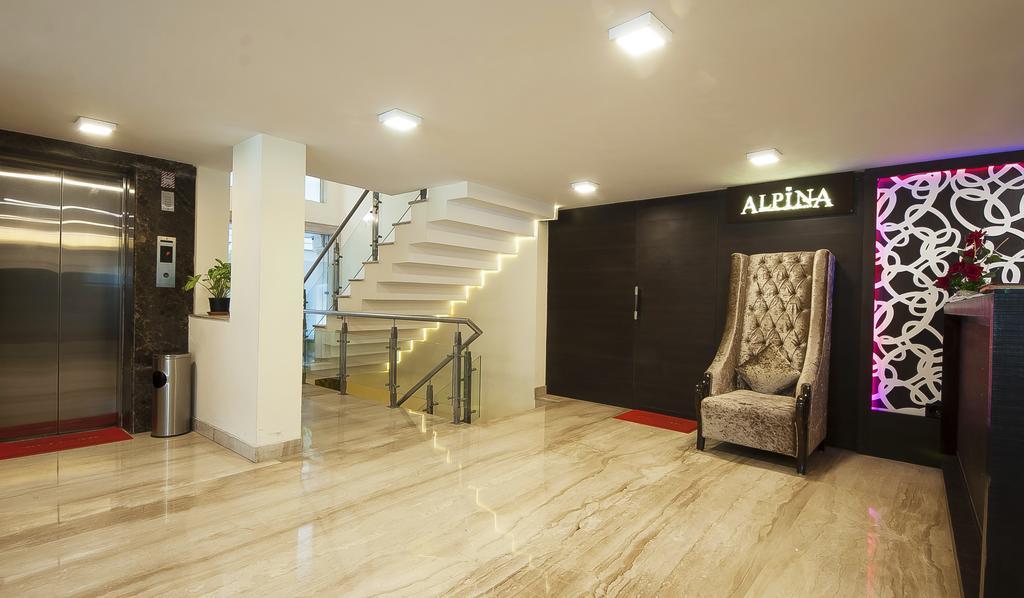 Alpina Hotels & Suites New Delhi Eksteriør bilde