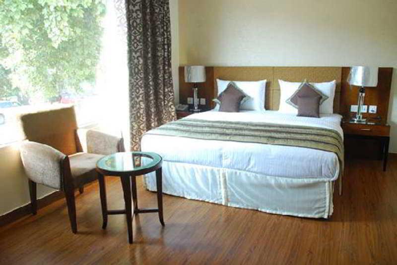 Alpina Hotels & Suites New Delhi Eksteriør bilde