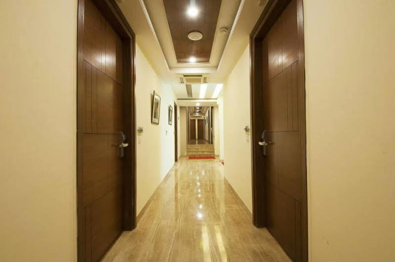 Alpina Hotels & Suites New Delhi Eksteriør bilde